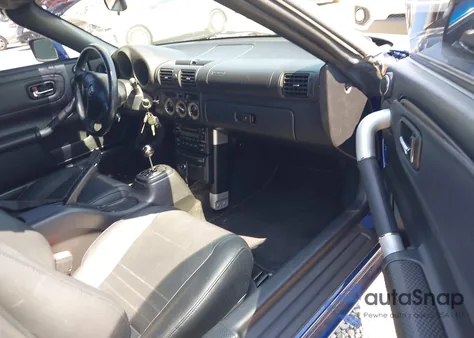 2005 Toyota Mr2 Spyder from USA, damaged, VIN JTDFR320450071711